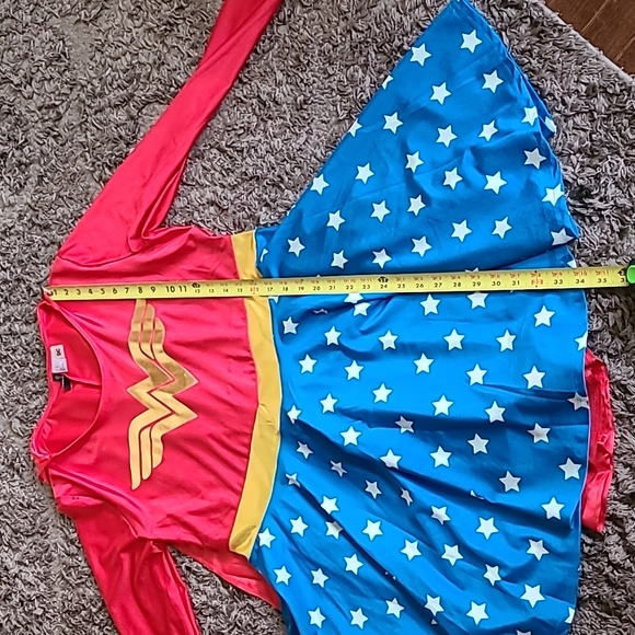 Like New H&M Divided DC Wonder Woman Dress Sz XL - Picture 6 of 9